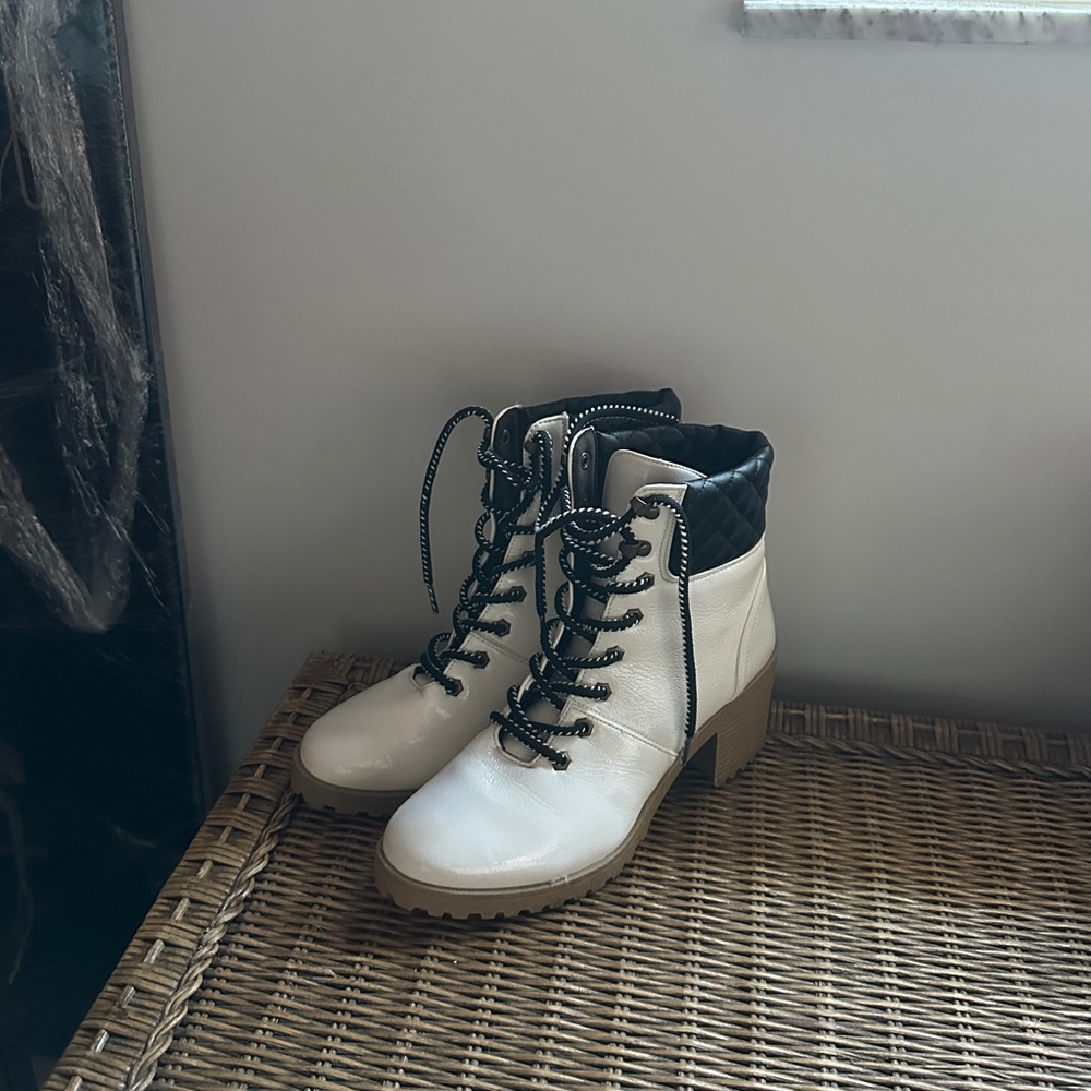 White Lace Up Boots with Vintage Style